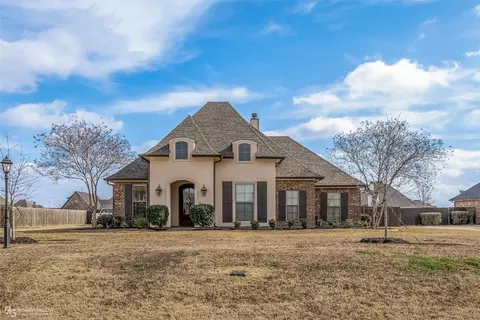 432 Kingston Plantation Blvd, Benton, LA 71006