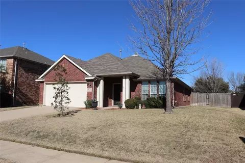 1634 Pelican Dr, Frisco, TX 75033