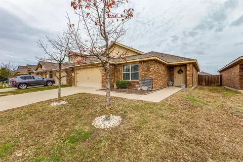 2419 French St, Fate, TX 75189