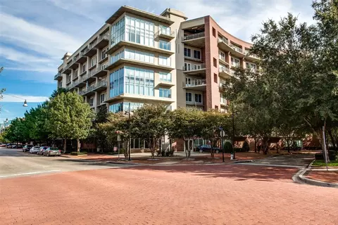 5055 Addison Cir #717, Addison, TX 75001
