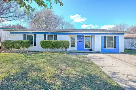 1417 Eastside Dr, Mesquite, TX 75149