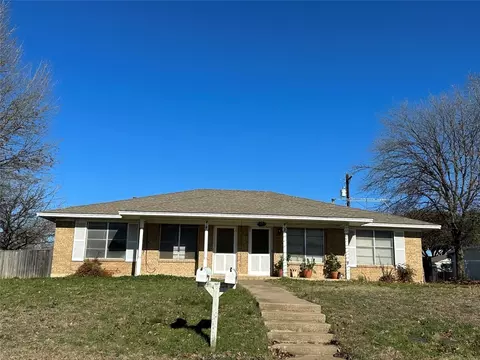 815 Sun Valley Dr #813 AND 815, Denton, TX 76209