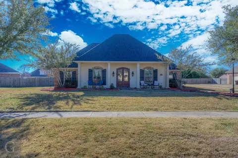 206 Crighton Rdg, Bossier City, LA 71111