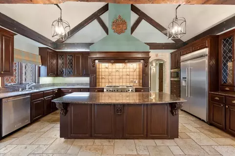 1002 Red Wing Ct, Mansfield, TX 76063