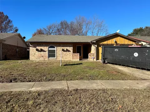 3308 Andrea Dr, Arlington, TX 76014