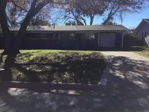 1113 Howard, Olney, TX 76374