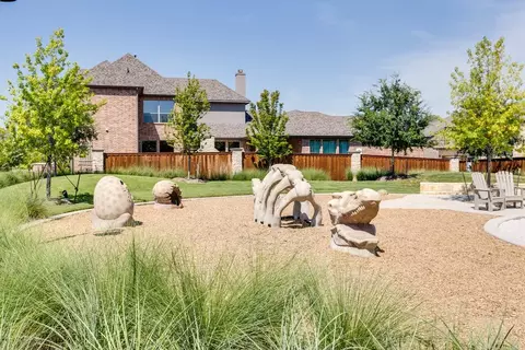 700 Pheasant Run St, Euless, TX 76040 photo 33