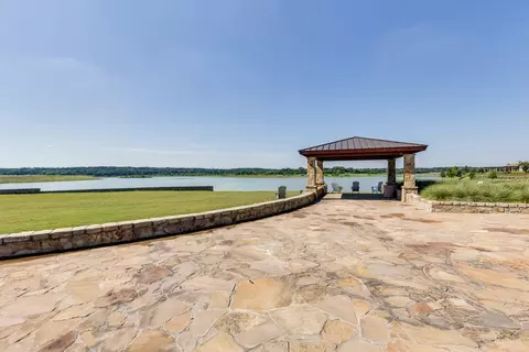 700 Pheasant Run St, Euless, TX 76040 photo 14