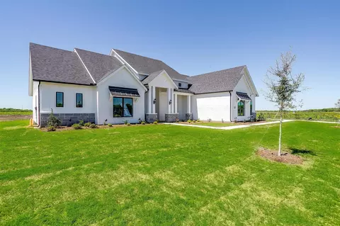 112 Aria Dr, Waxahachie, TX 75165