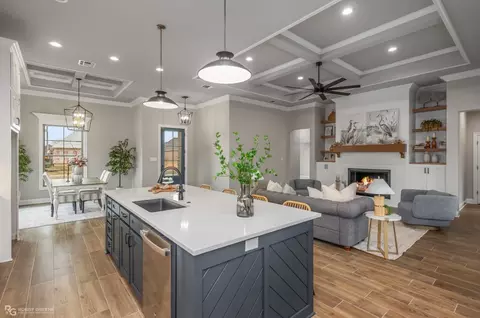 Kitchen - 124 Sitka Loop, Haughton, LA 71037 photo 6 of 7
