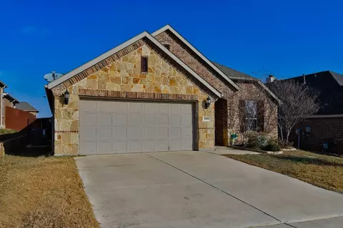 3009 Misty Pines Dr, Fort Worth, TX 76177