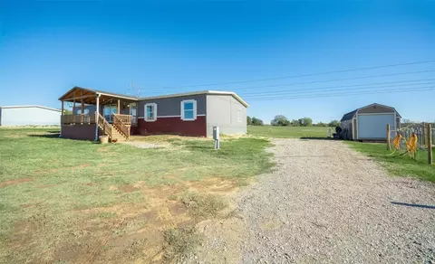 2881 Erwin Rd, Poolville, TX 76487