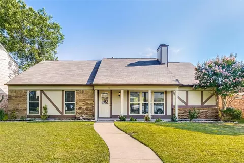319 Southerland Ave, Mesquite, TX 75150