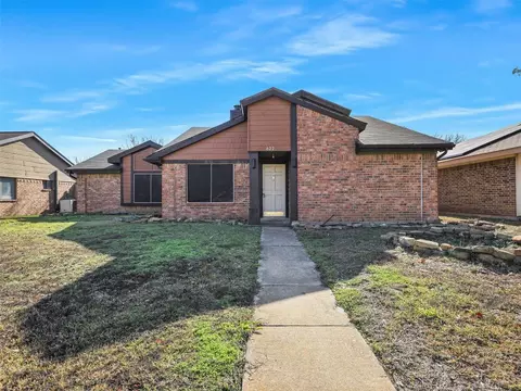 622 Brittany Dr, Mesquite, TX 75150