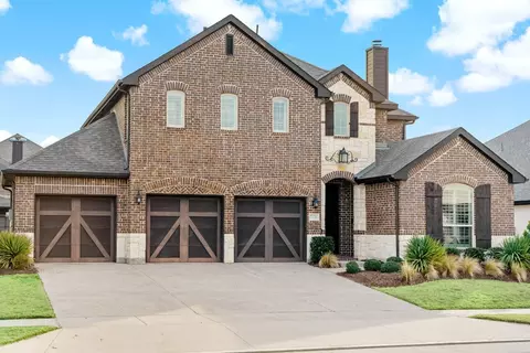 7036 Cross Point Ln, Aubrey, TX 76227