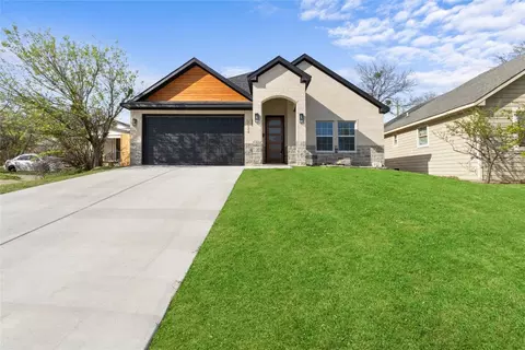 5532 Curzon Ave, Fort Worth, TX 76107