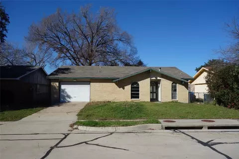 6301 Pine St, Rowlett, TX 75089
