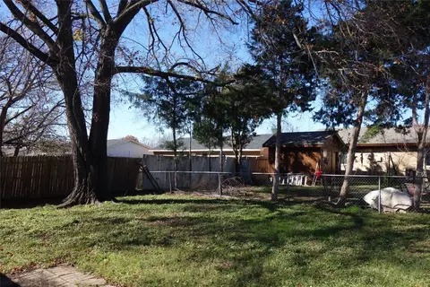 6301 Pine St, Rowlett, TX 75089 photo 2