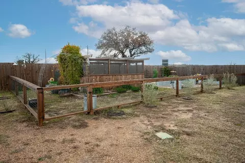 240 Etta Ln, Springtown, TX 76082 photo 26