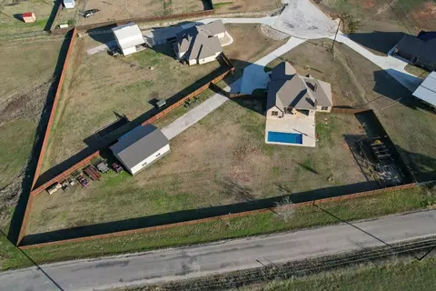 240 Etta Ln, Springtown, TX 76082 photo 33