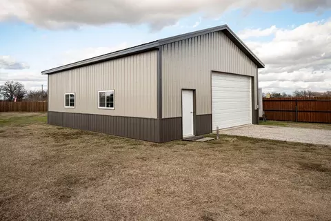240 Etta Ln, Springtown, TX 76082 photo 28
