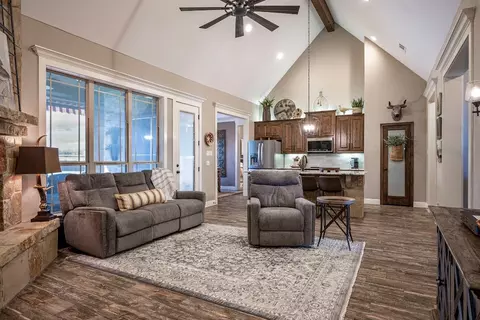 240 Etta Ln, Springtown, TX 76082 photo 7