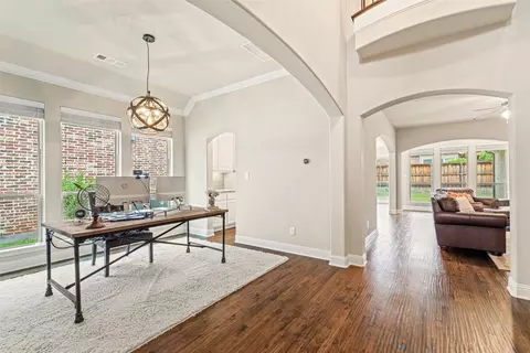 3037 Aberdeen Dr, The Colony, TX 75056