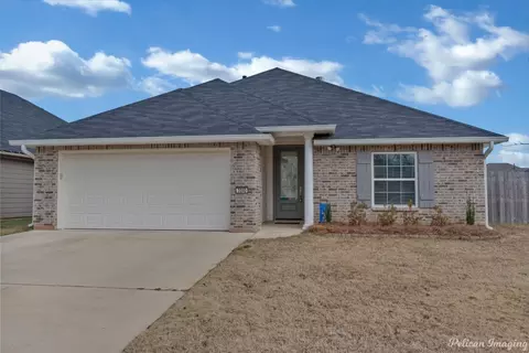 3340 Grand Lake Dr, Bossier City, LA 71111