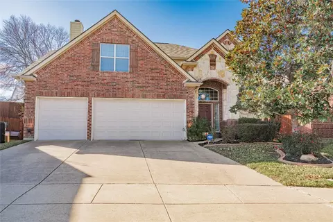 1901 Fountain Meadows Dr, Euless, TX 76039