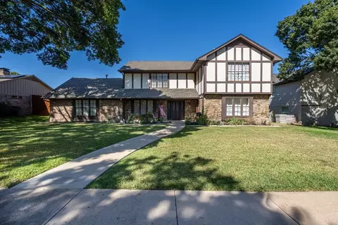 2709 E Aspen Ct, Plano, TX 75075