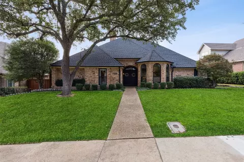 7322 Craigshire Ave, Dallas, TX 75231