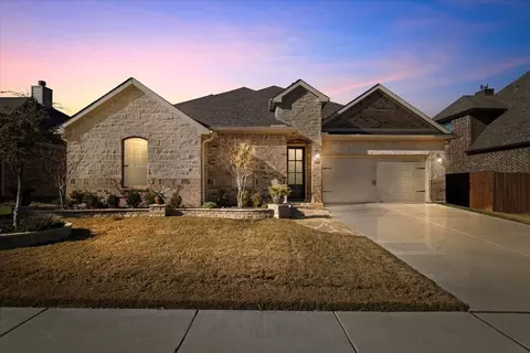 6921 Intrepid Dr, Fort Worth, TX 76179
