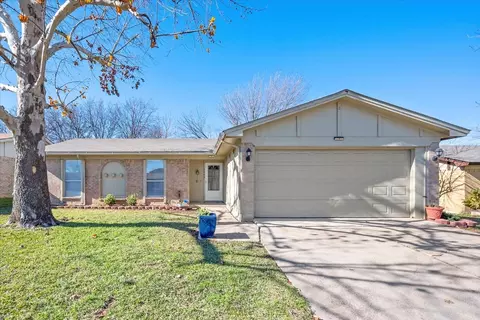 3404 Durango Ln, Arlington, TX 76014