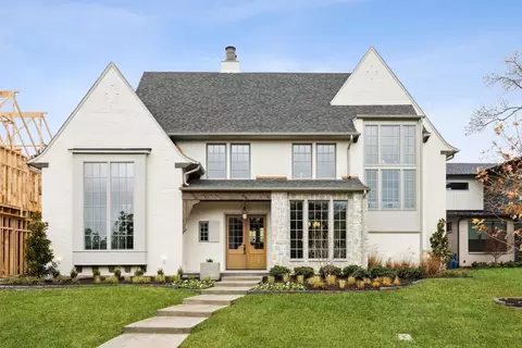 7124 Carrousel Cir, Dallas, TX 75214