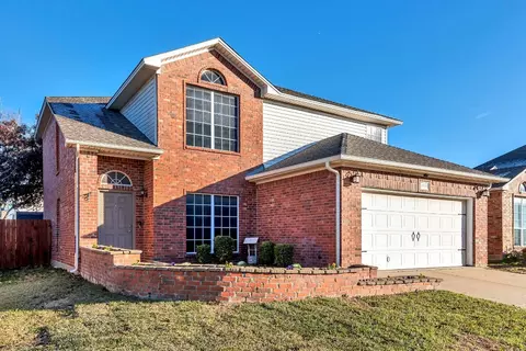 3737 Brandywine Ln, Fort Worth, TX 76244