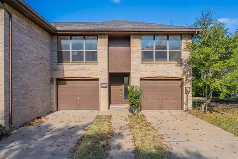 4400 Westdale Ct, Fort Worth, TX 76109
