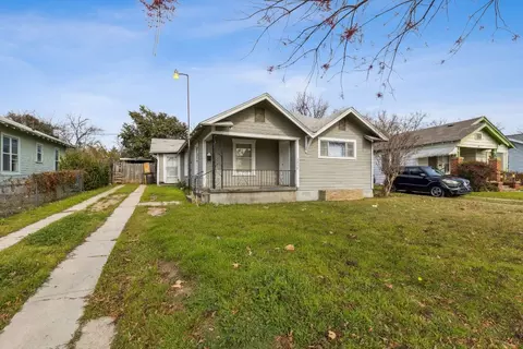 1217 Verbena St, Fort Worth, TX 76104