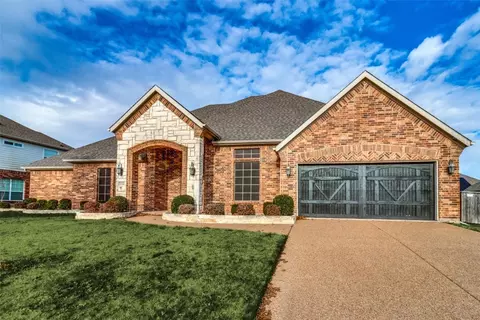 1116 Glendon Dr, Forney, TX 75126