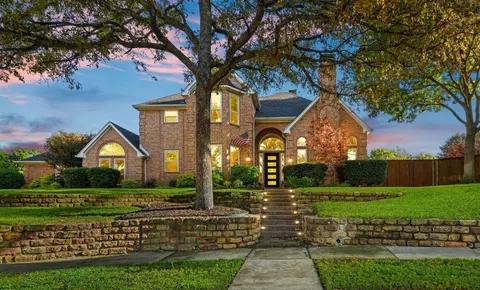784 Crestview Ct, Coppell, TX 75019
