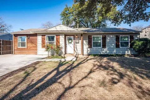 2329 Hillglenn Rd, Dallas, TX 75228