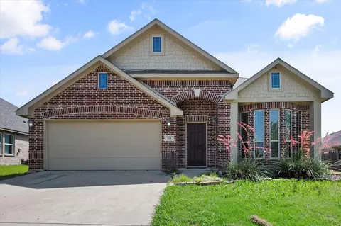 114 Rockhaven Dr, Alvarado, TX 76009