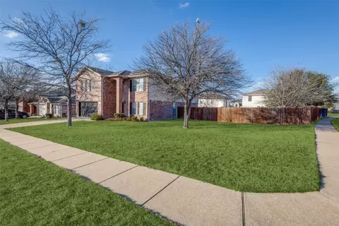 2300 Timber Creek Dr, Mckinney, TX 75071