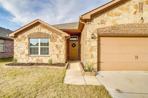 404 Brasenose St, Crowley, TX 76036
