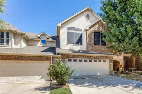 332 Emma Call Ct, Decatur, TX 76234