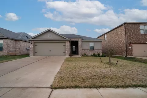 7516 Thunder River Rd, Fort Worth, TX 76120