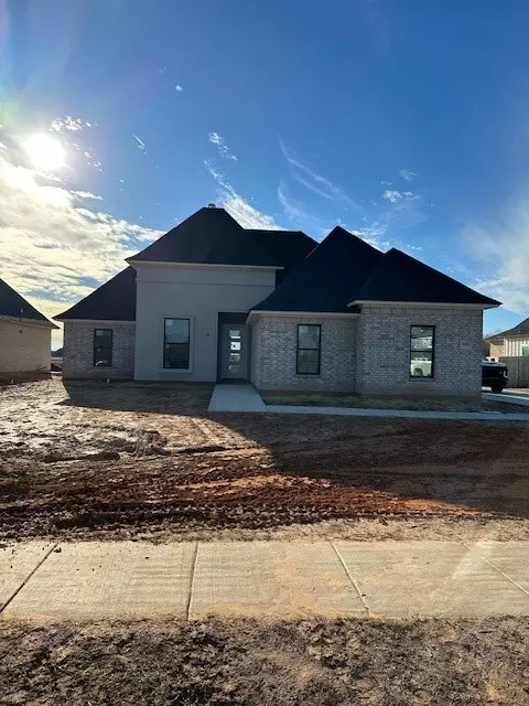 928 Chisolm Trl, Bossier City, LA 71111