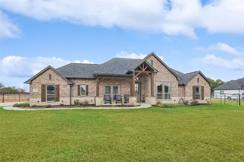 349 Wayward Spur, Springtown, TX 76082