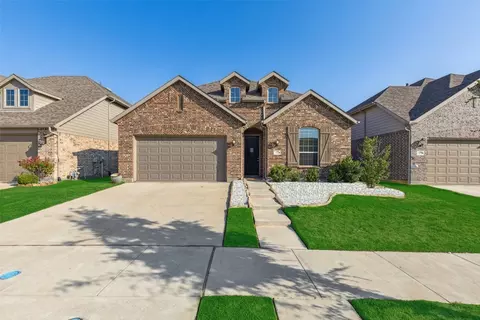 1816 Harrier Ln, Argyle, TX 76226