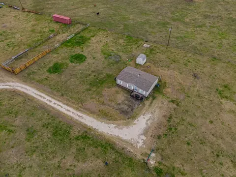 1291 N Old Alma Rd, Ennis, TX 75119