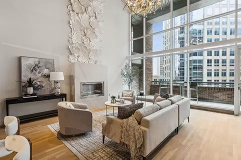 1999 Mckinney Ave #807, Dallas, TX 75201